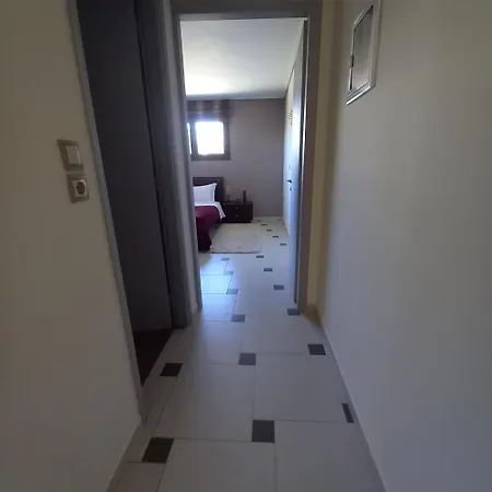 ταξιδιώτες Travellers * Megalopolis